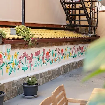 Alexandras Guesthouse Neos Panteleimonas Exterior photo